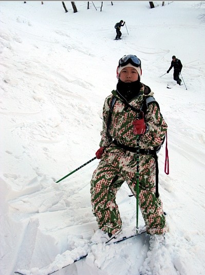 Powder skiing in korea