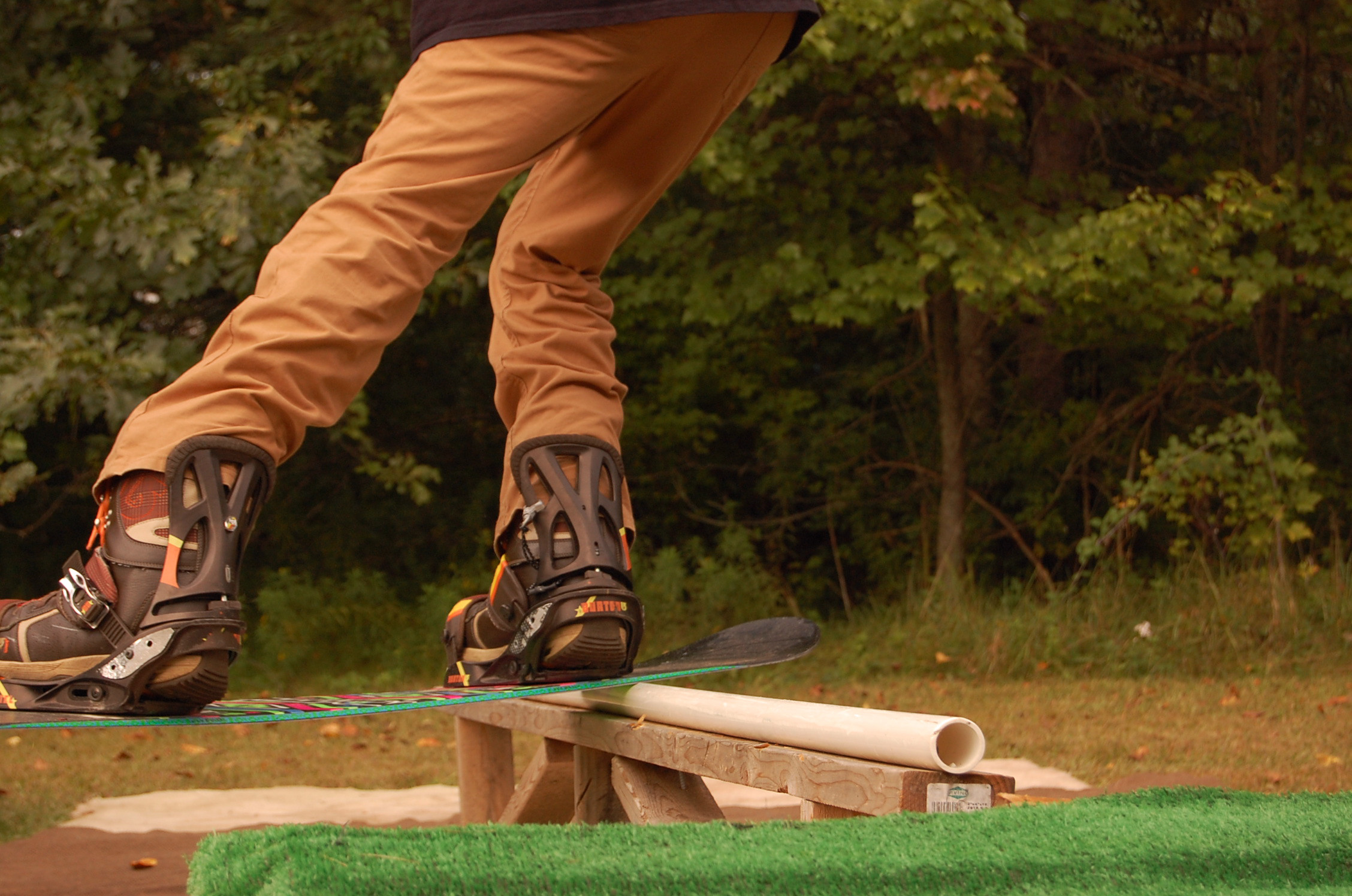 Pressin on the turf setup