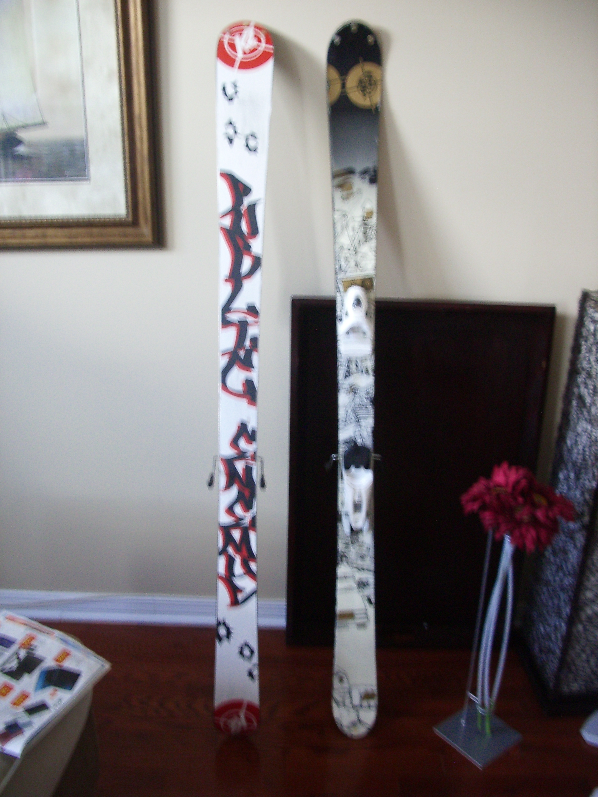 Public Enemy RB 159 skis with Rossi 110 bindings.