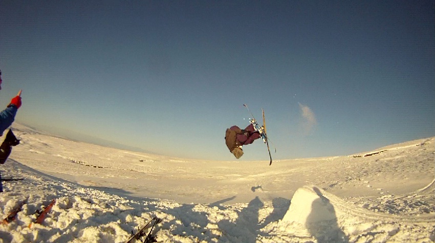 Punch Front - Yad Moss