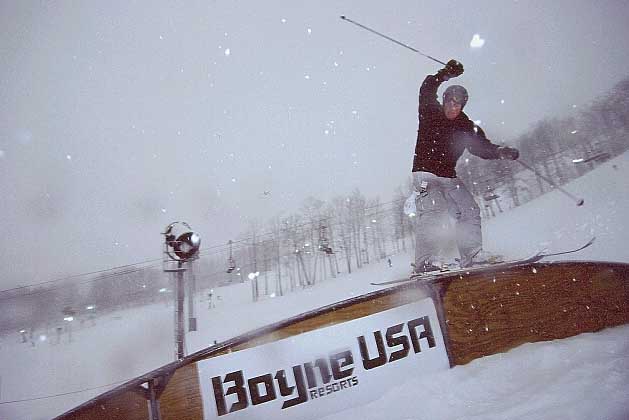 Rainbow Rail at Hoot en Anny Slopestyle Comp