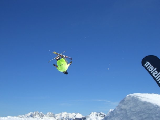 Reaching for Duffy Flat 9