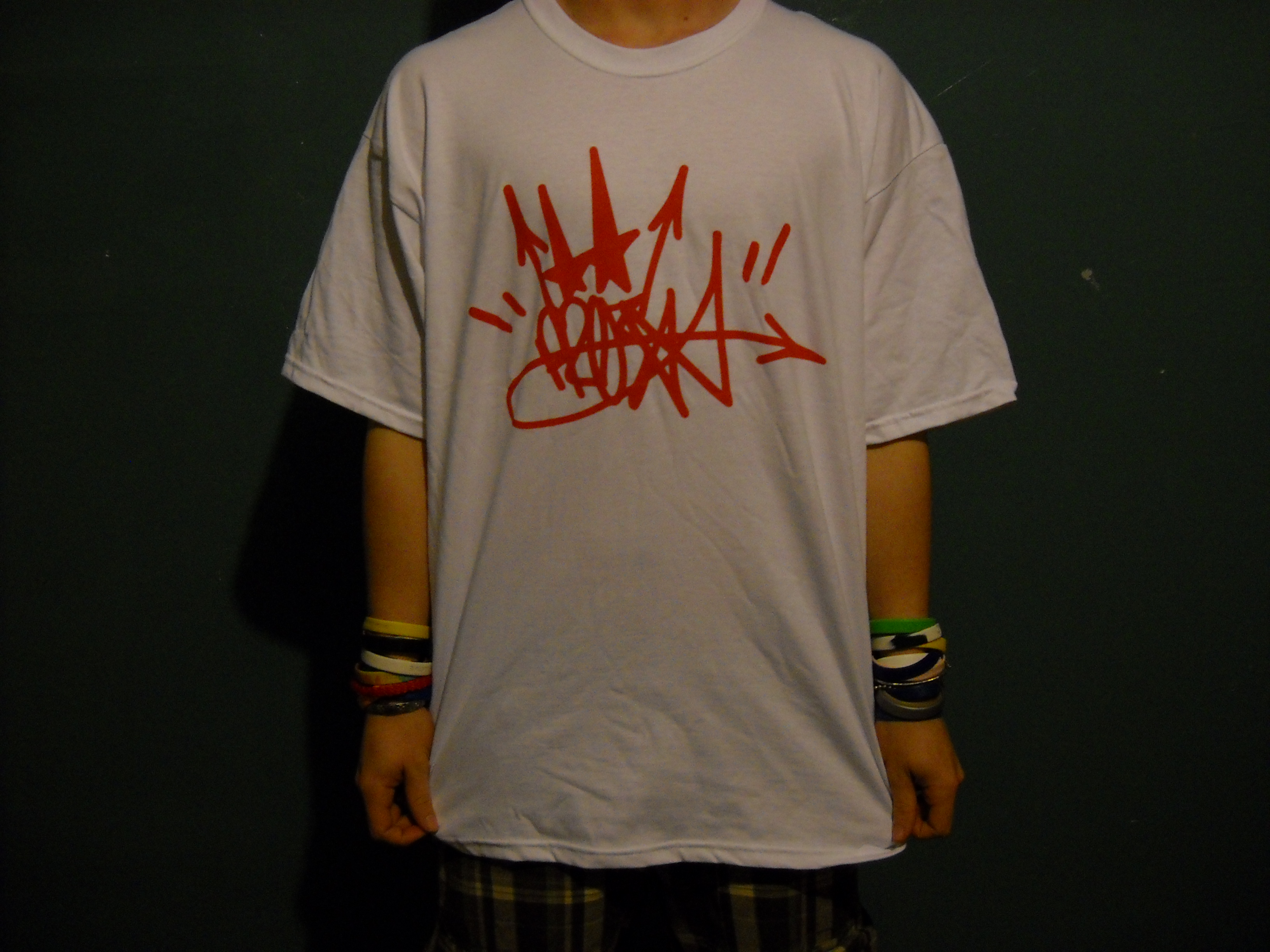 Red and White frost shirt