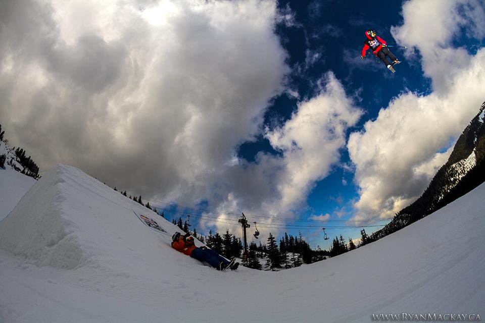 Red Bull Ski Jib King (Final Jump)