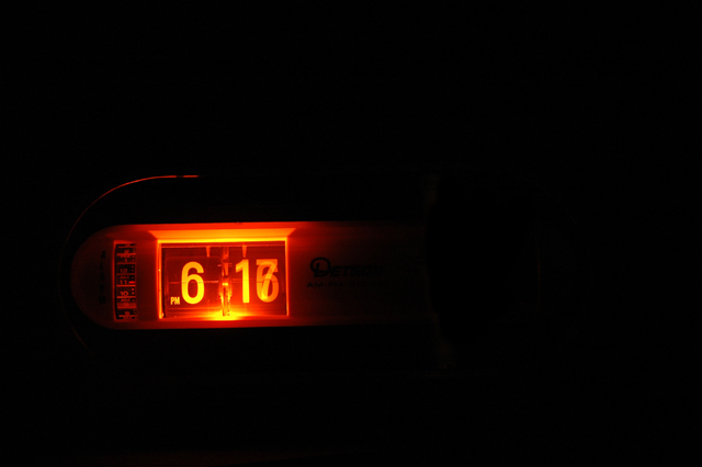 retro clock, long shutter