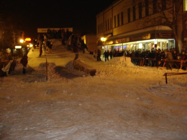Revelstoke rail jam setup