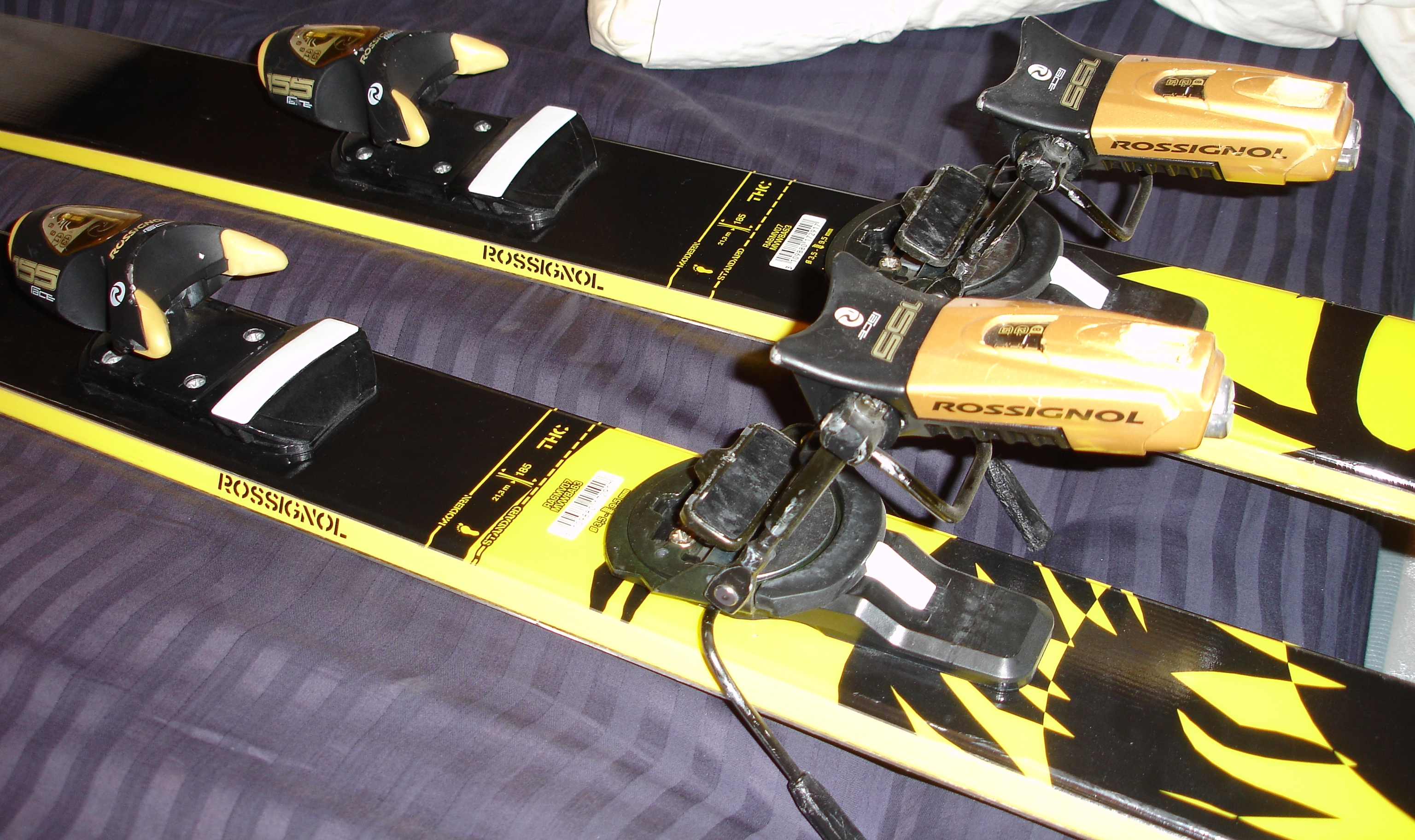 Rossi race 155 turntable (1)