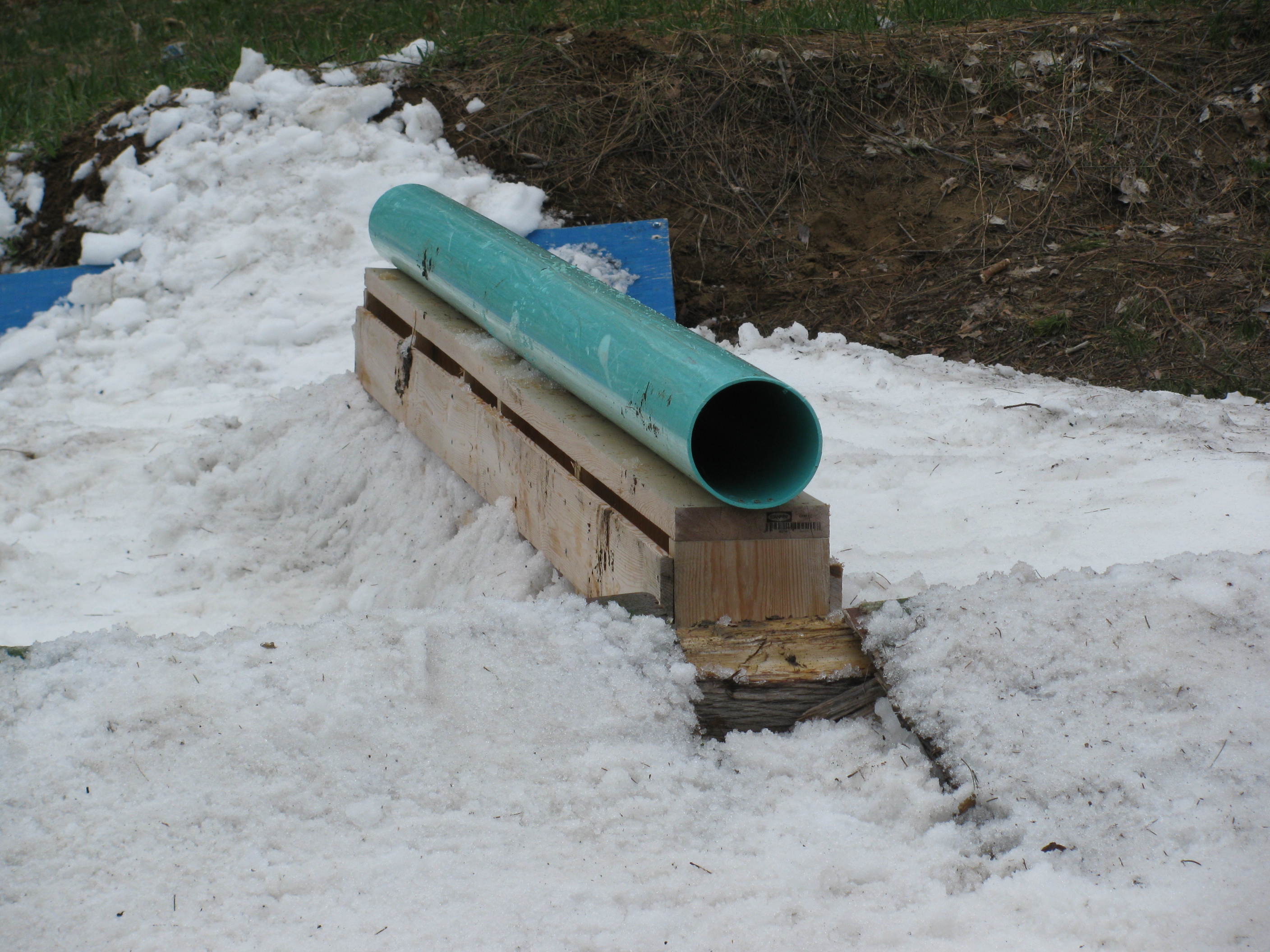 Rtube rail