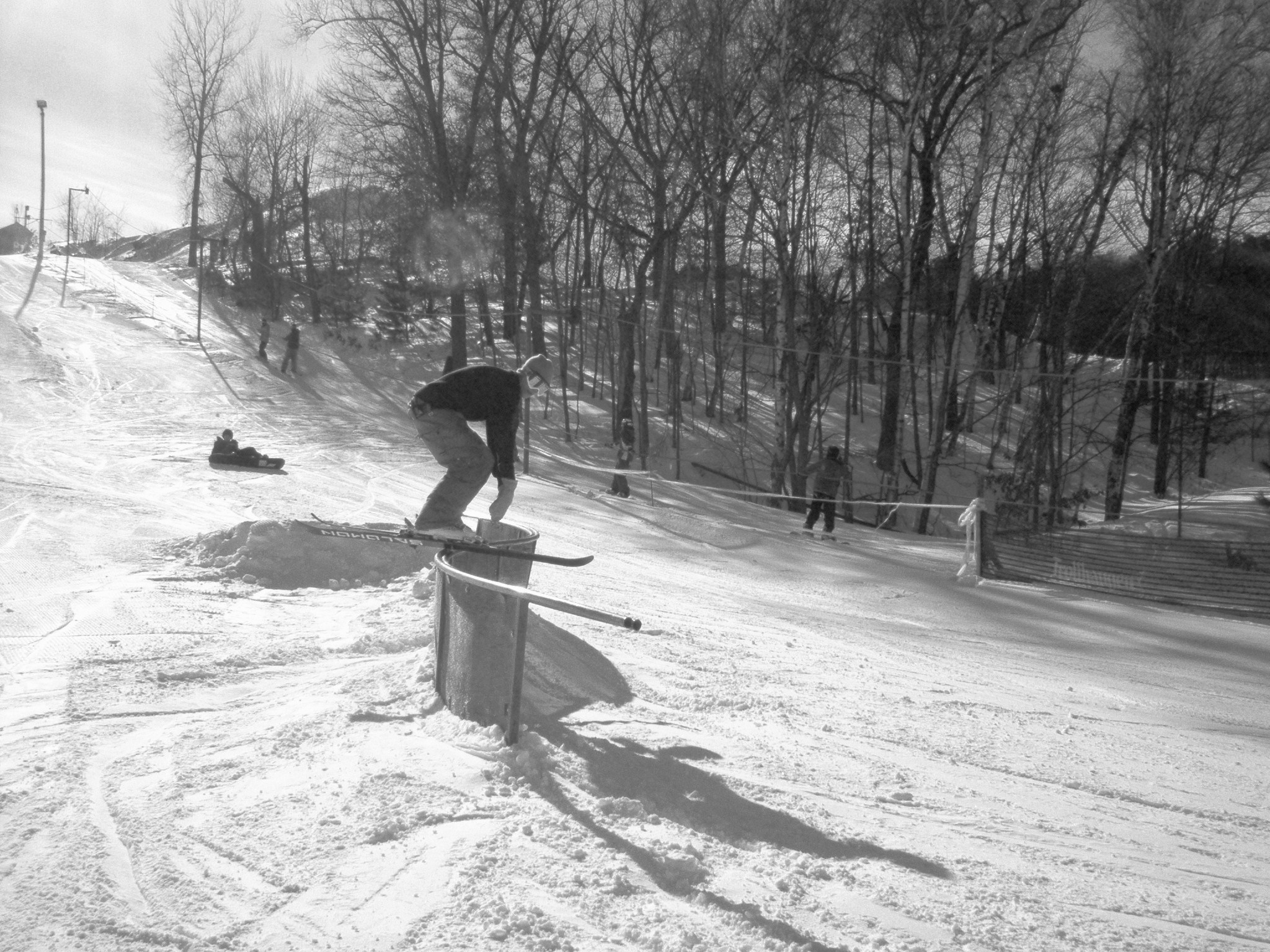 S rail