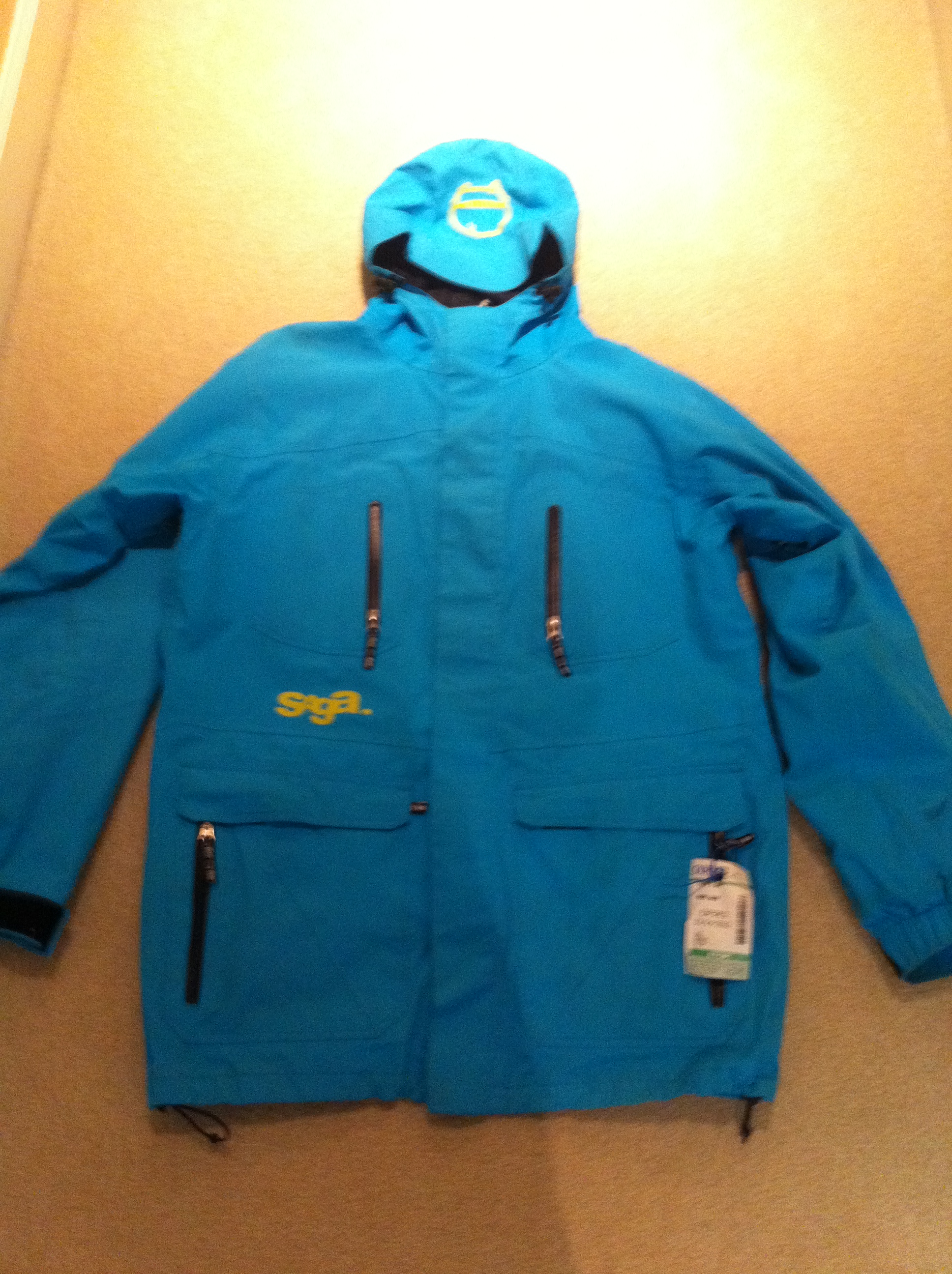 saga coat hybrid too blue L