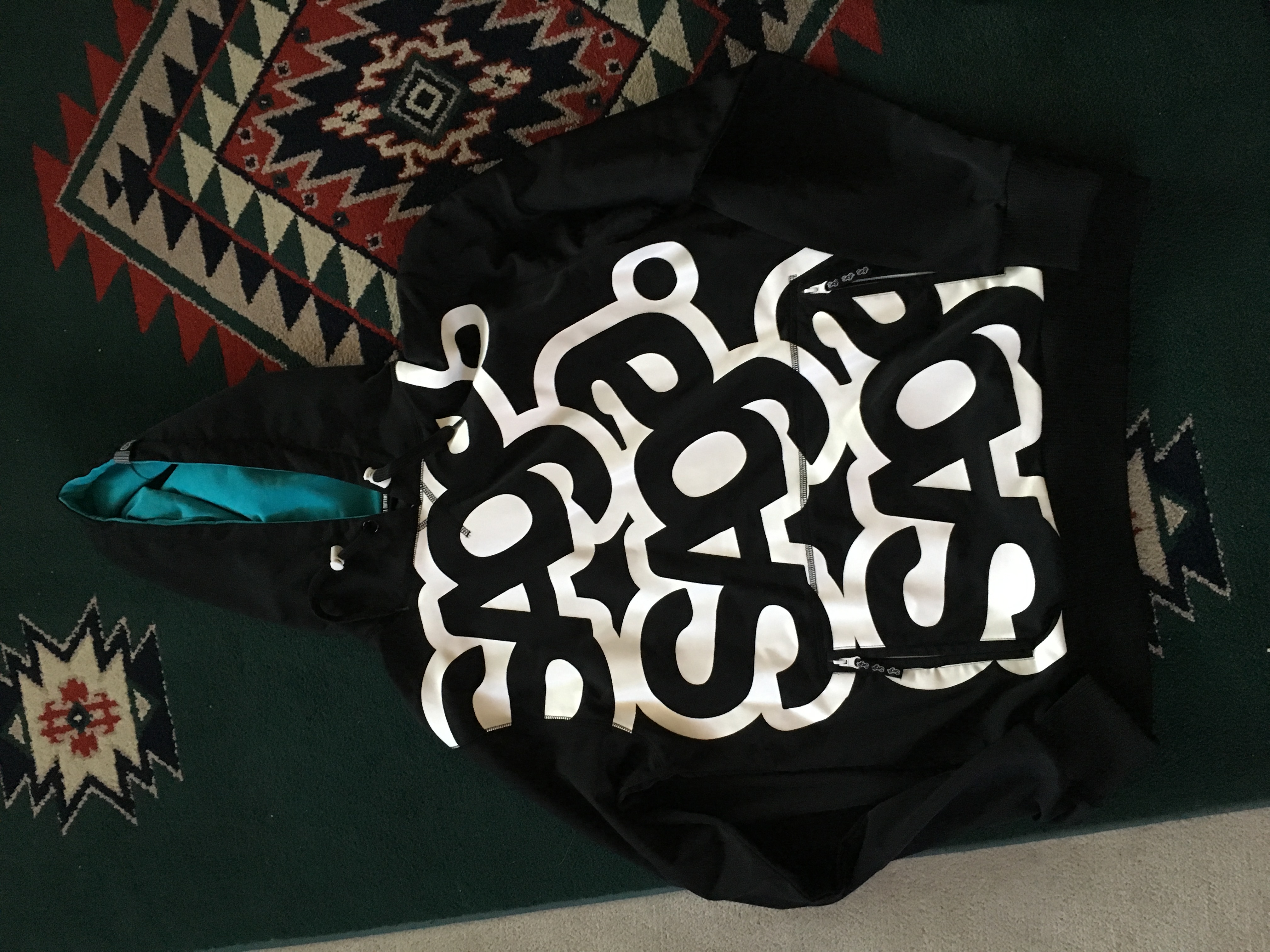 Saga Triple Stack Pullover