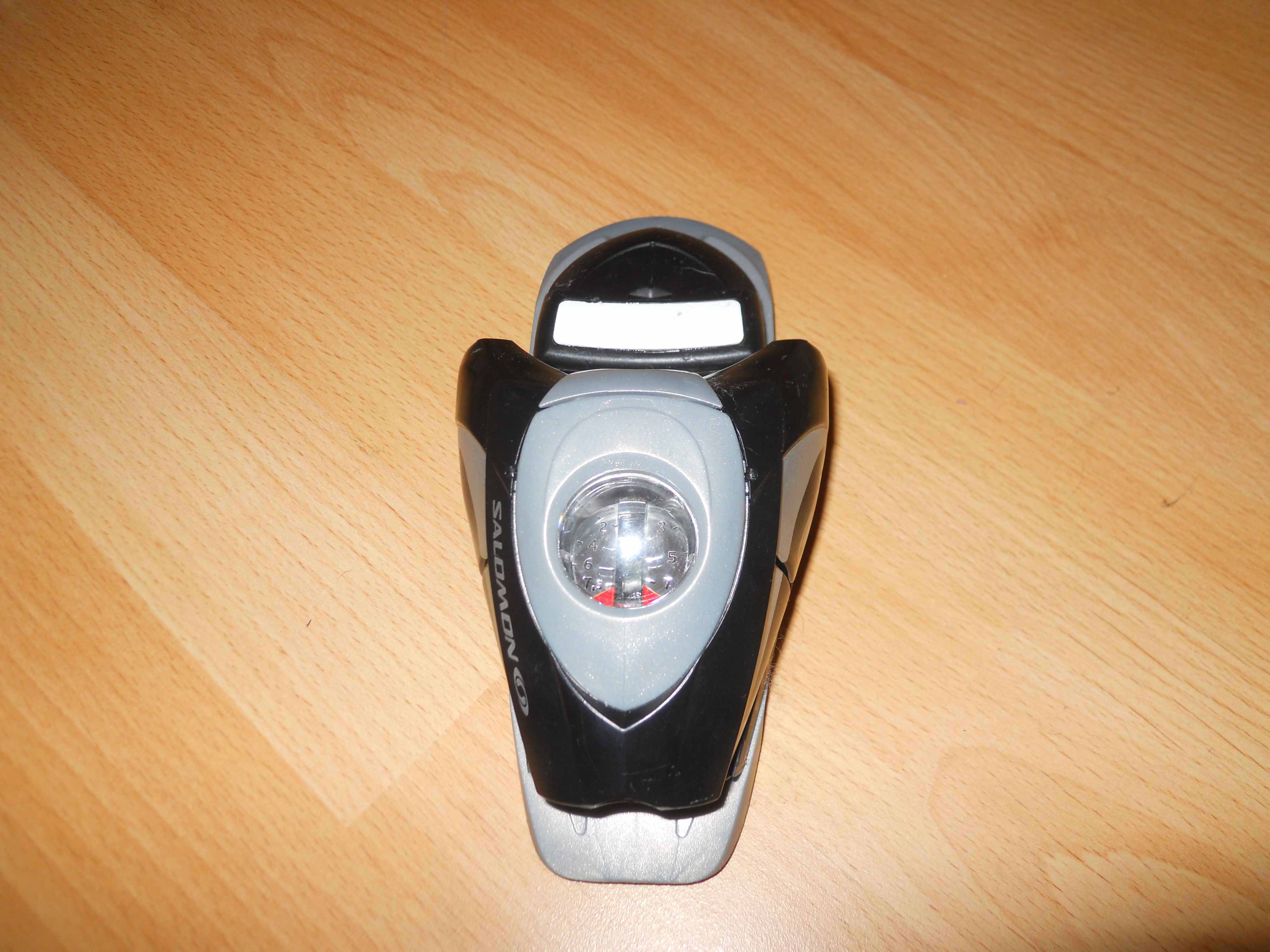 Salomon c608 binding