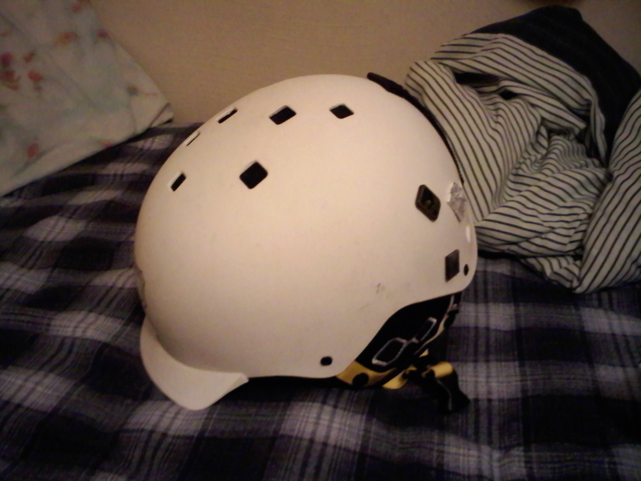 Salomon helmet
