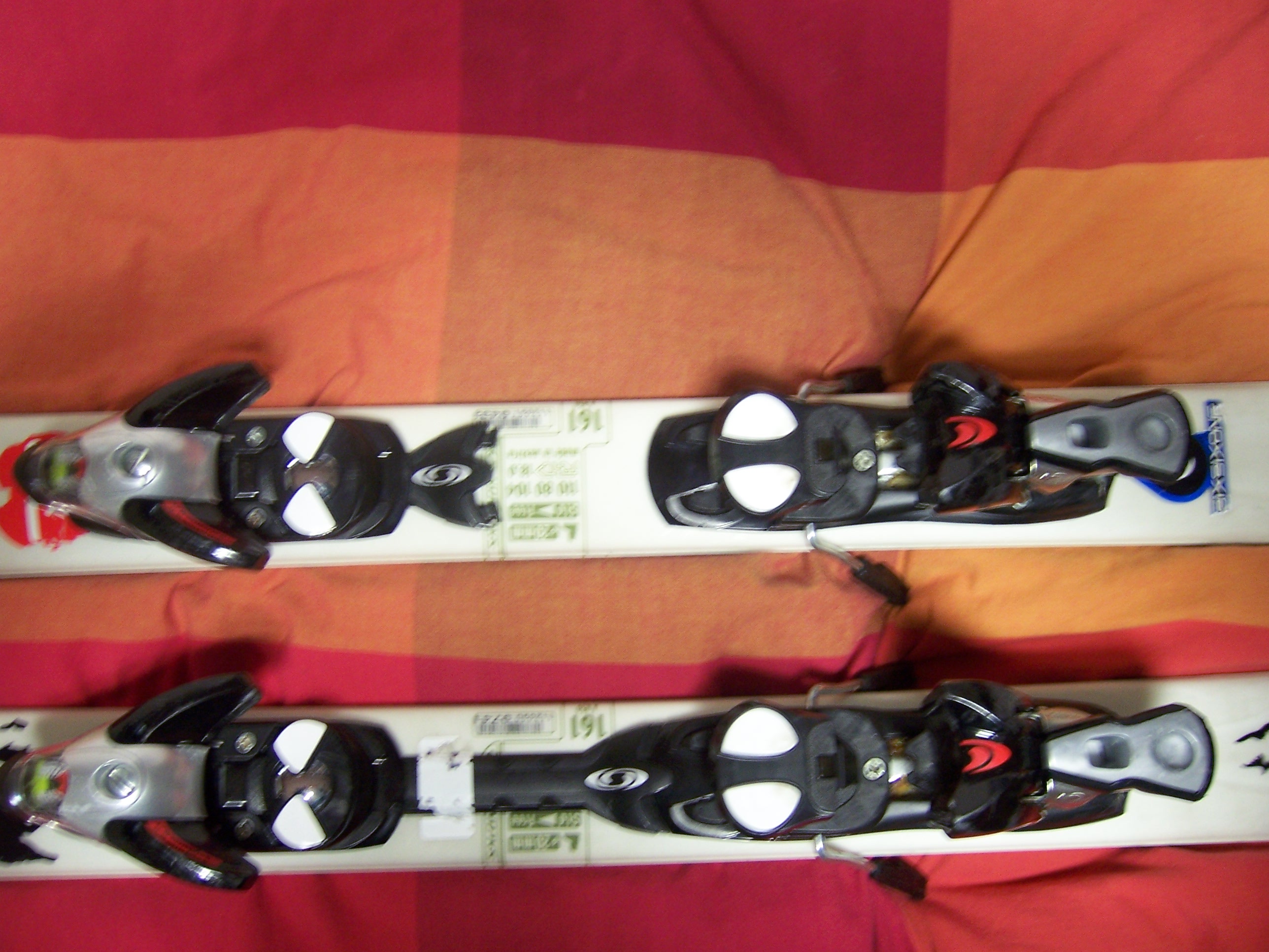 Salonmon Flyer/Salonmon S118 - 3 of 4