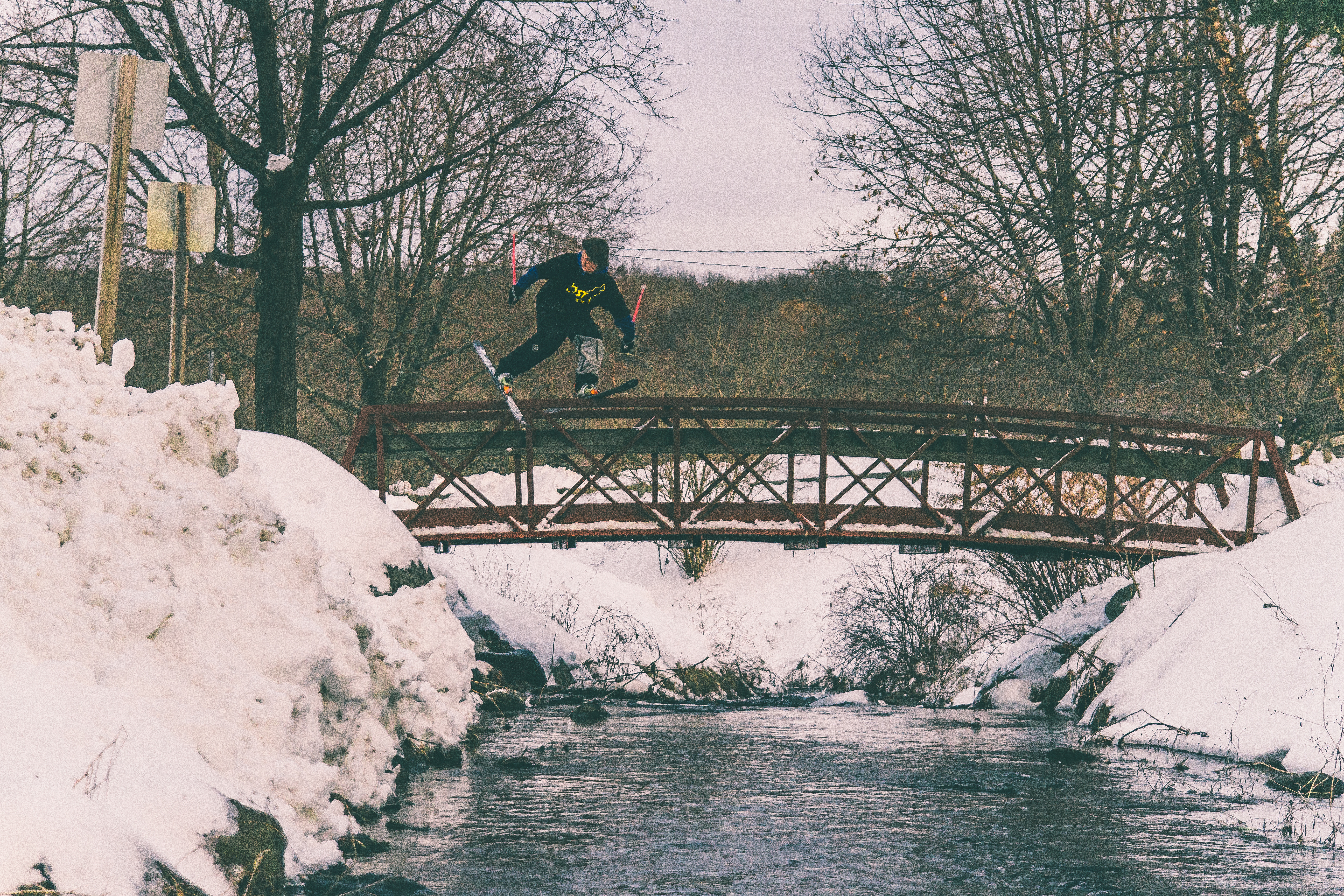 Sam Zahner Bridge Slidin'