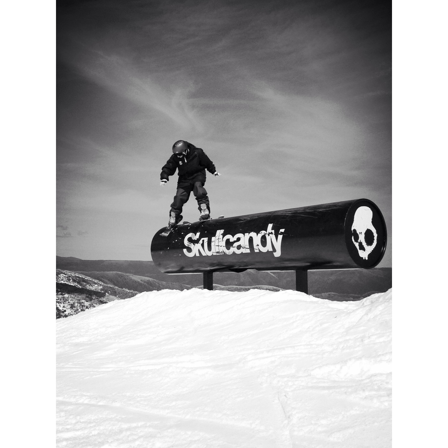 Scullcandy feature Mthotham