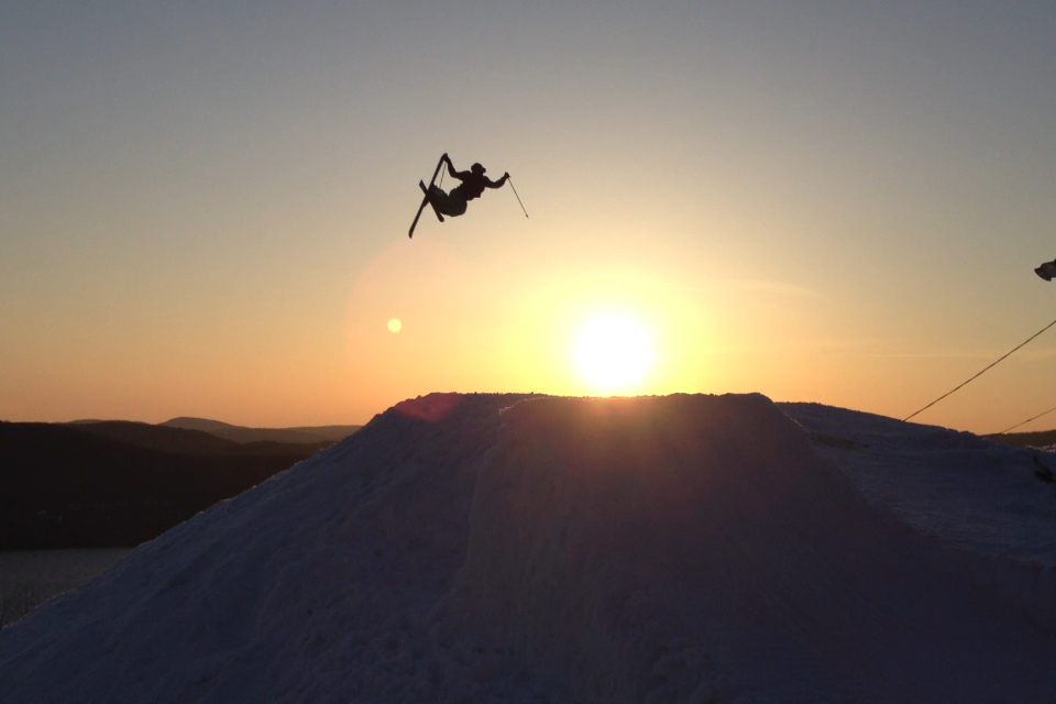 Seb Eaves - Cork 7 Tail into the Sunset