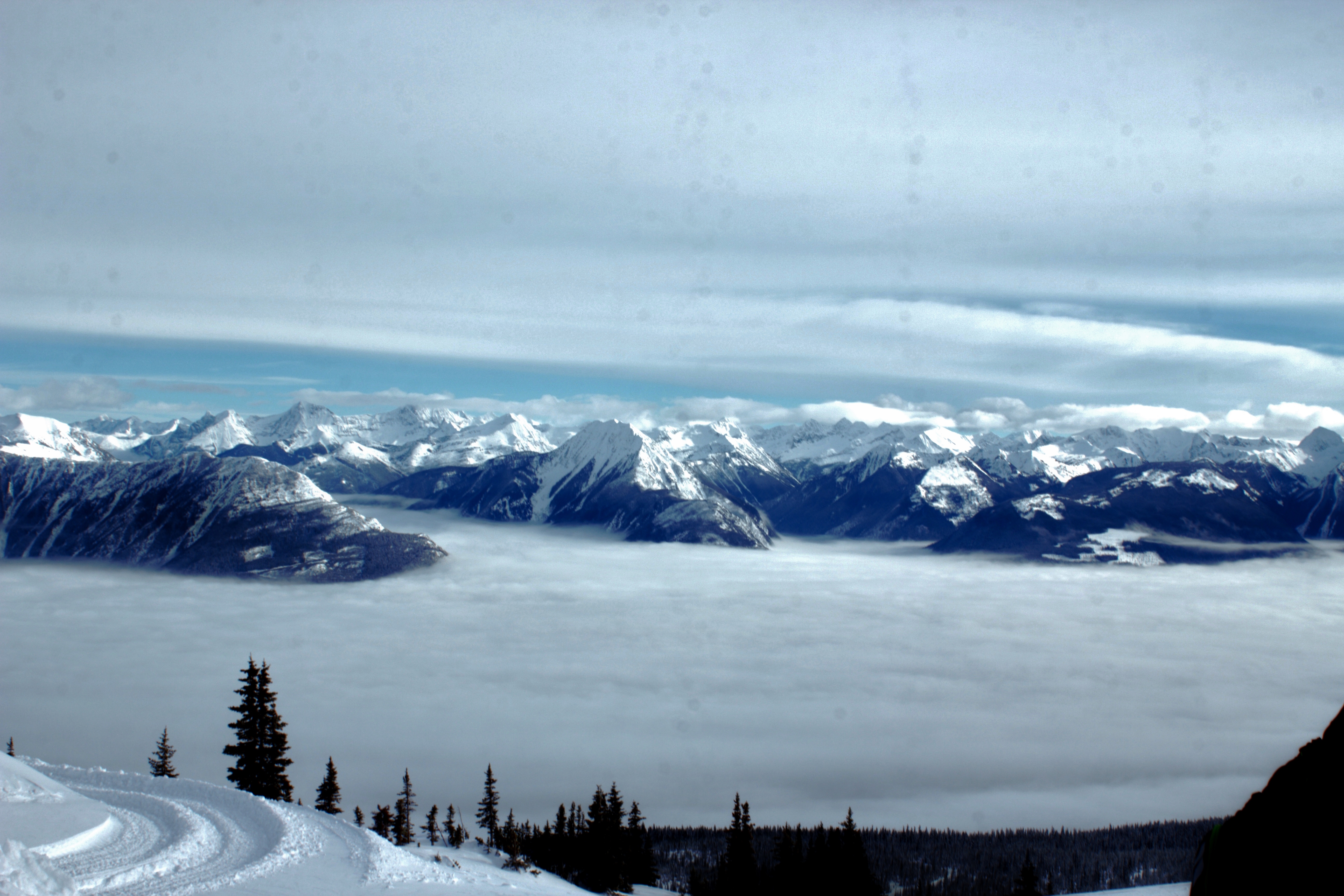 Selkirk Wilderness Skiing