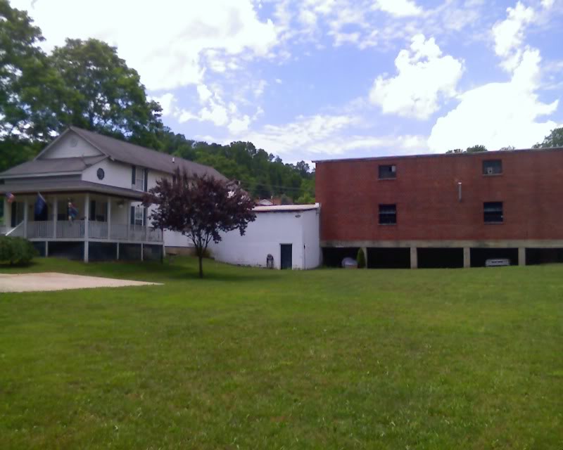 Should I build a ramp on top my building and buy a 55' x 30'  big airbag?