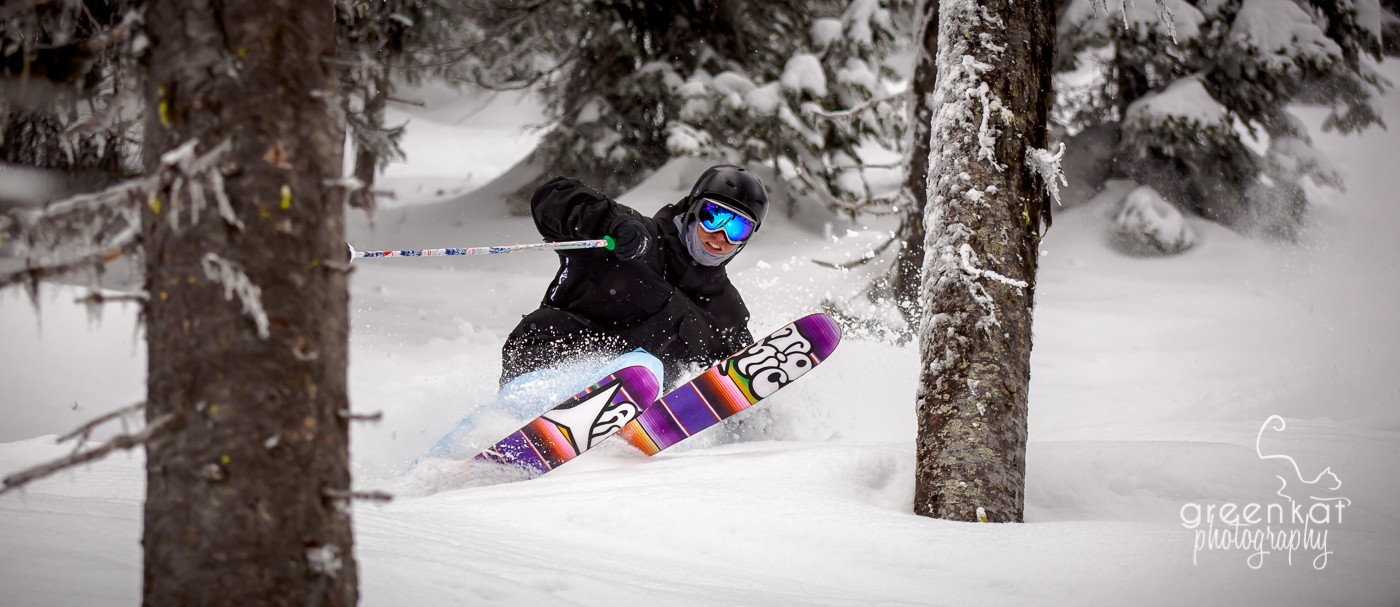 showing the photog some Atomic love