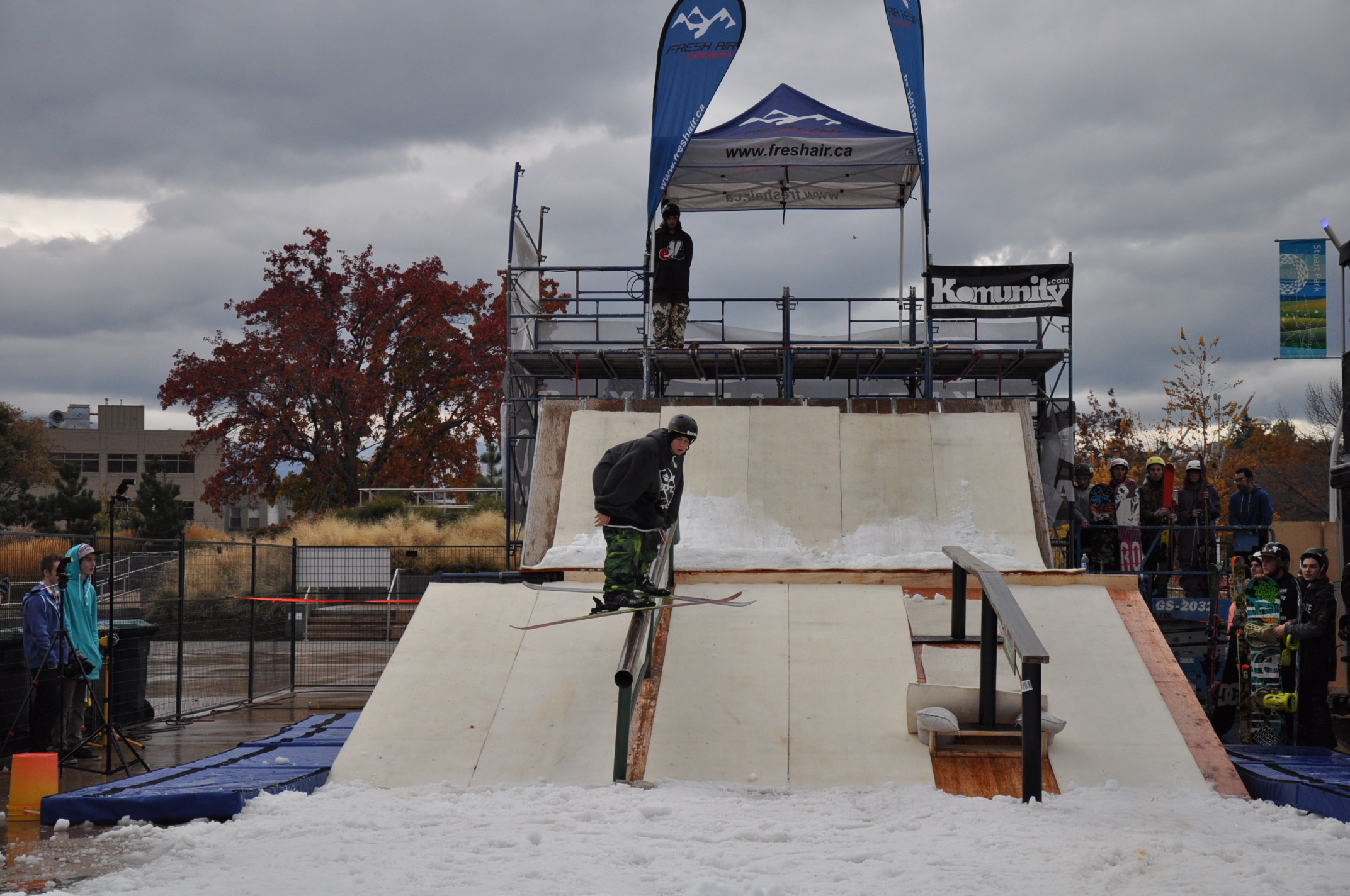 shred the shore railjam