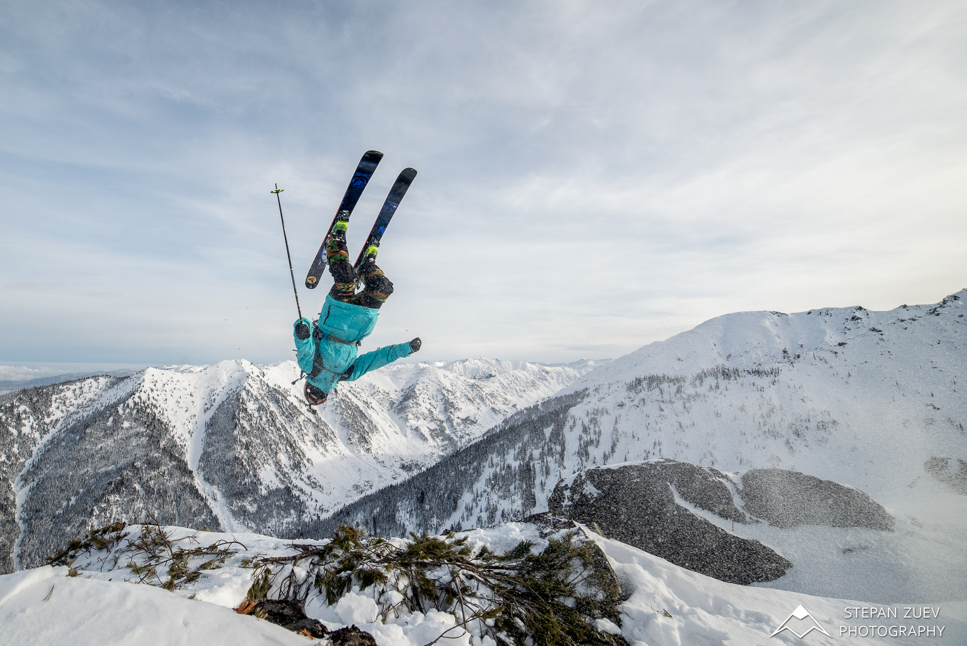 Siberia | Flip over mountains