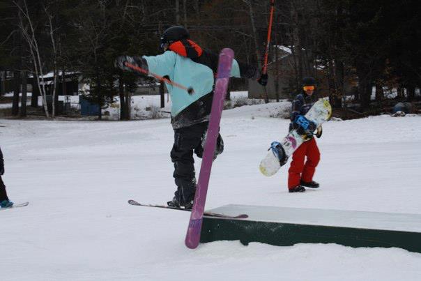 Silly Kids And Their Ski Tricks