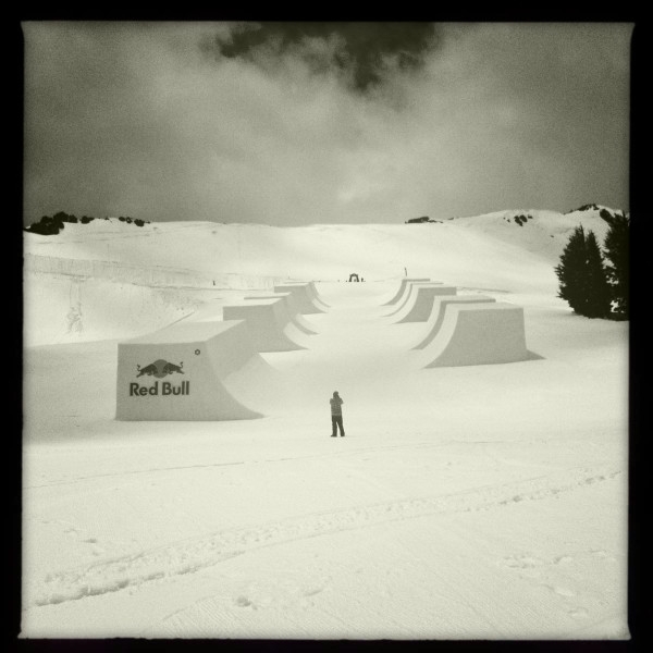 Simon Dumont: The Cubed Pipe