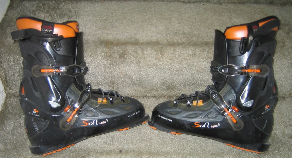 Size 29.5 Rossignol Soft Light 1 for sale