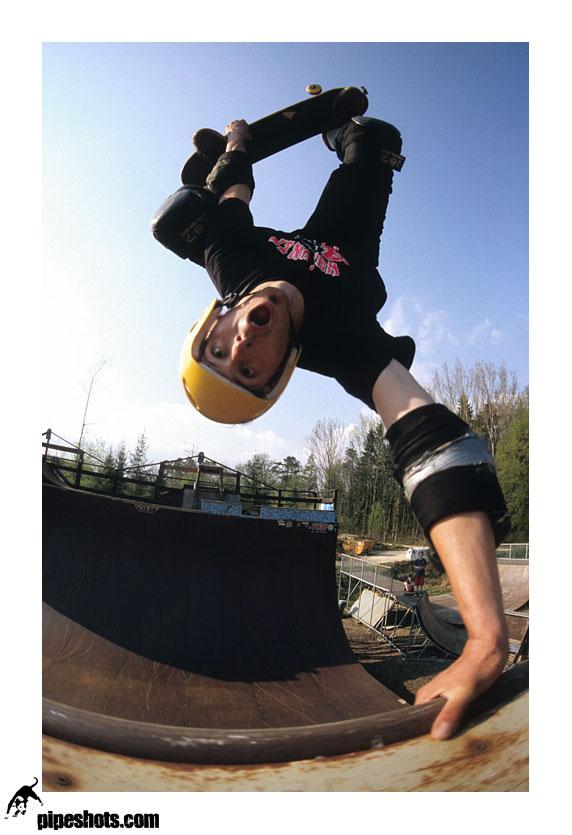 Skateboard Handplant (Check out the edit)