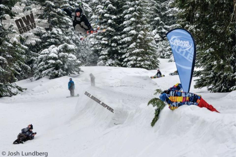 sketchy trannie blasting at the old school halfpipe jam 12-13