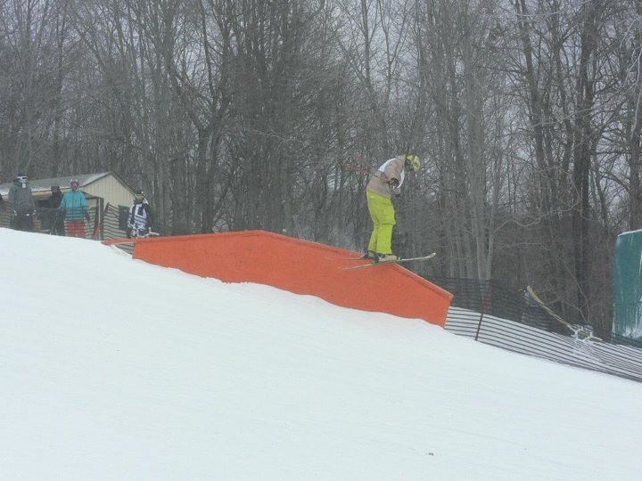 Ski Slide to Rail Slide Skinny Up-Flat-Down Sequence