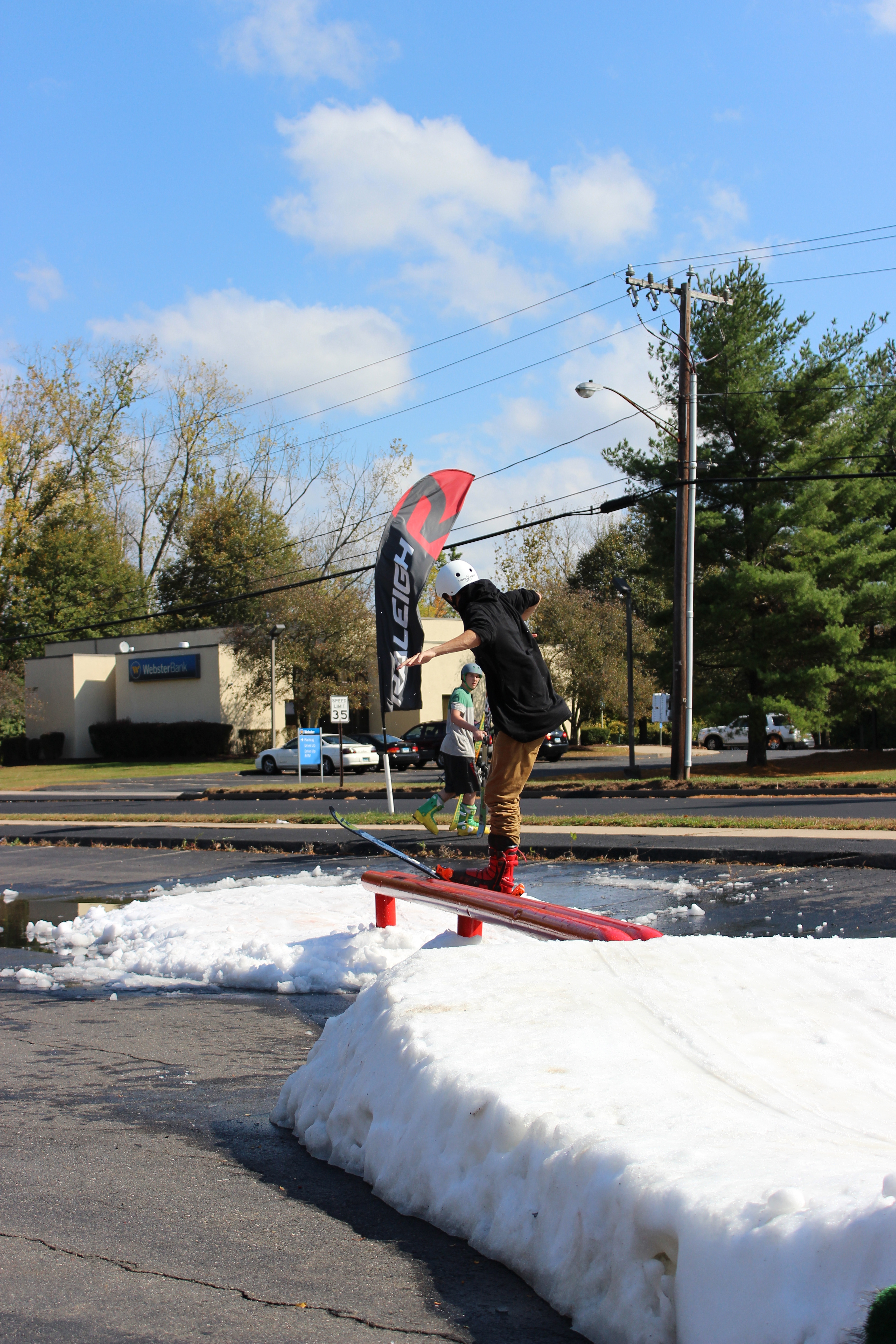 ski sundown rail jam