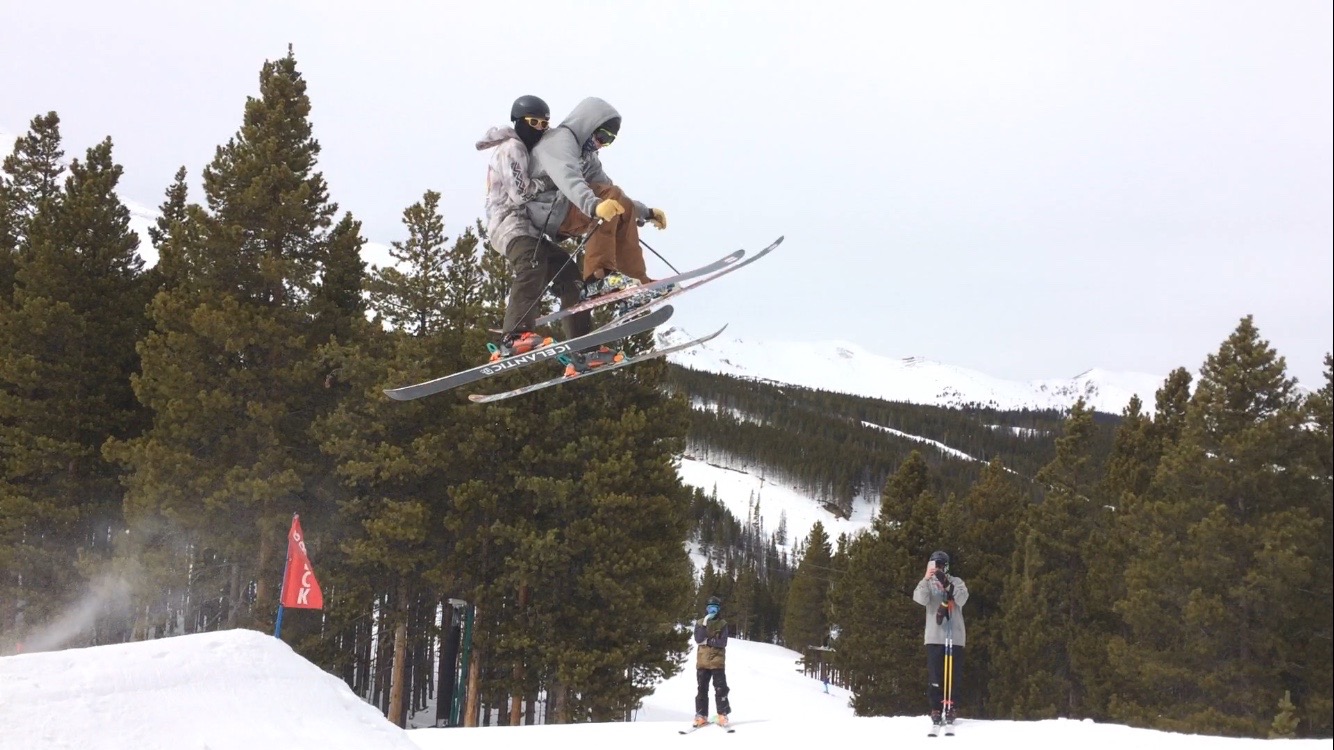 Ski With Your Friends