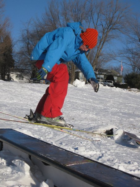 Skier slide to nollie 270 onn