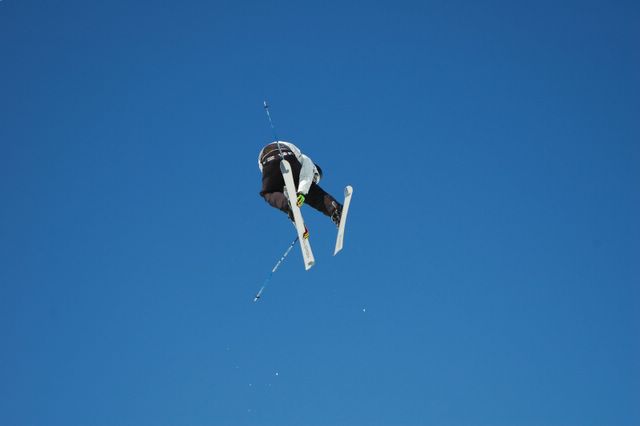 skierdoublegrab@D-JAM