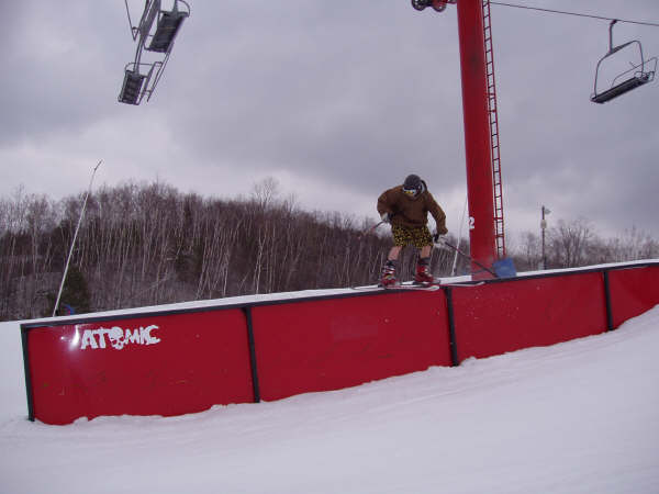 skiing in shorts steeze