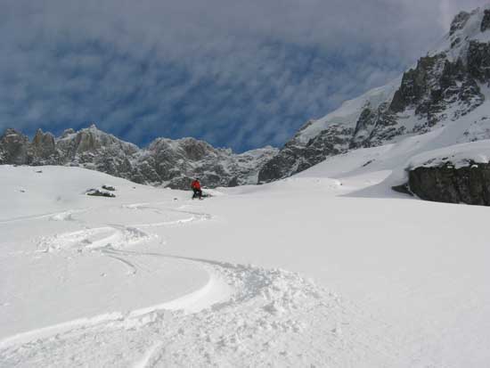 Skiing out in Fresh Powder.......and its a photo of me