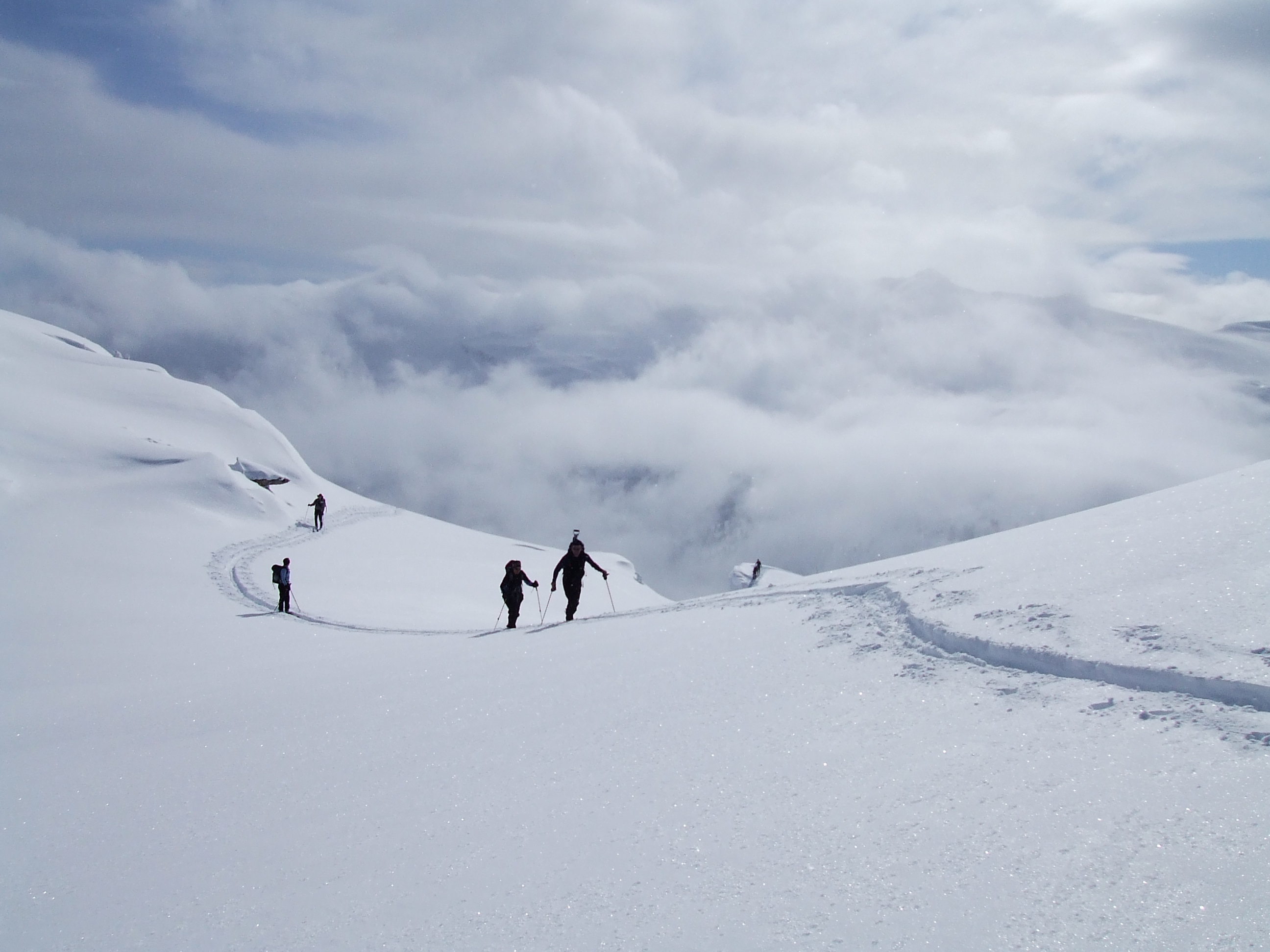 Skinning above the clouds