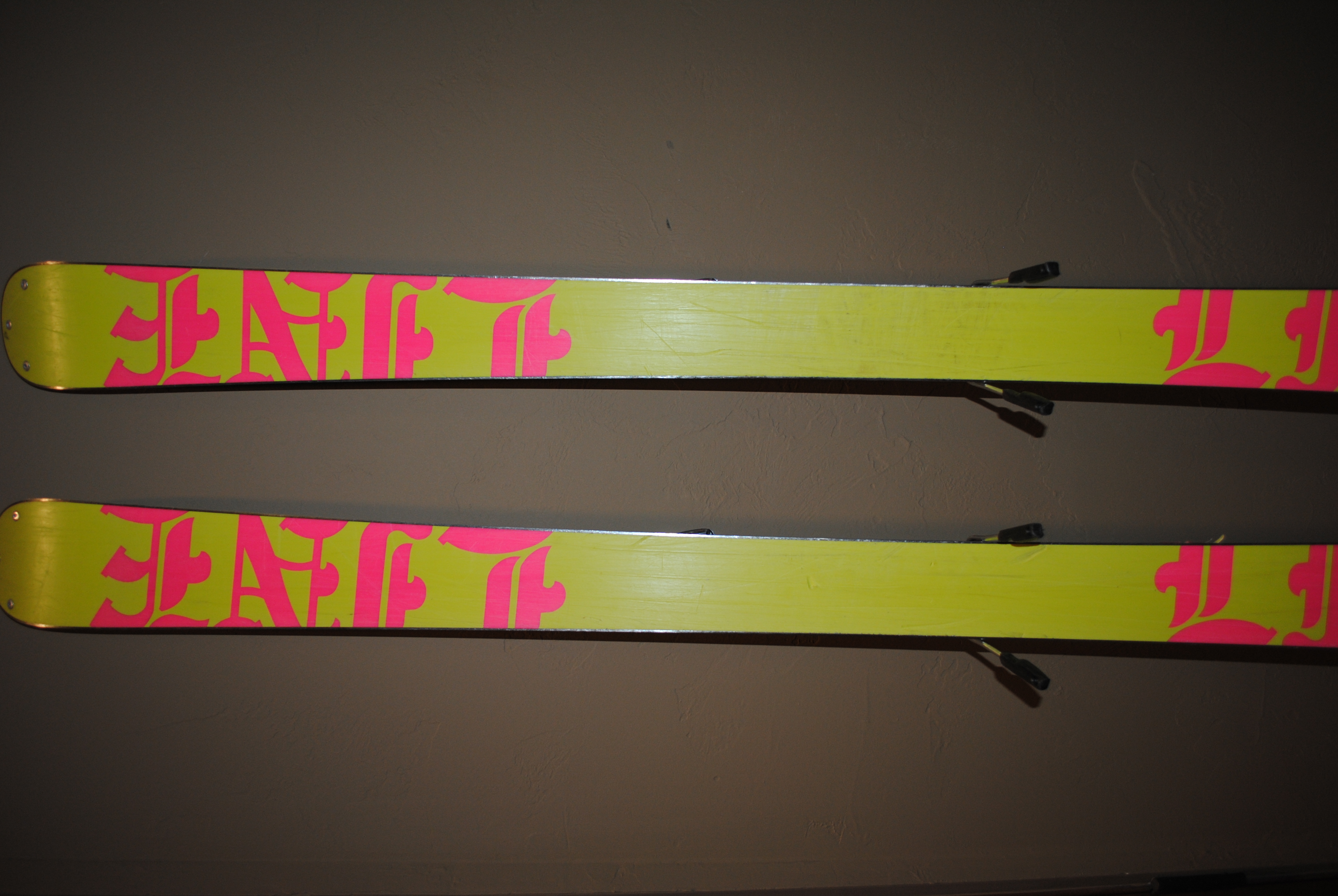 Skis 4 sale