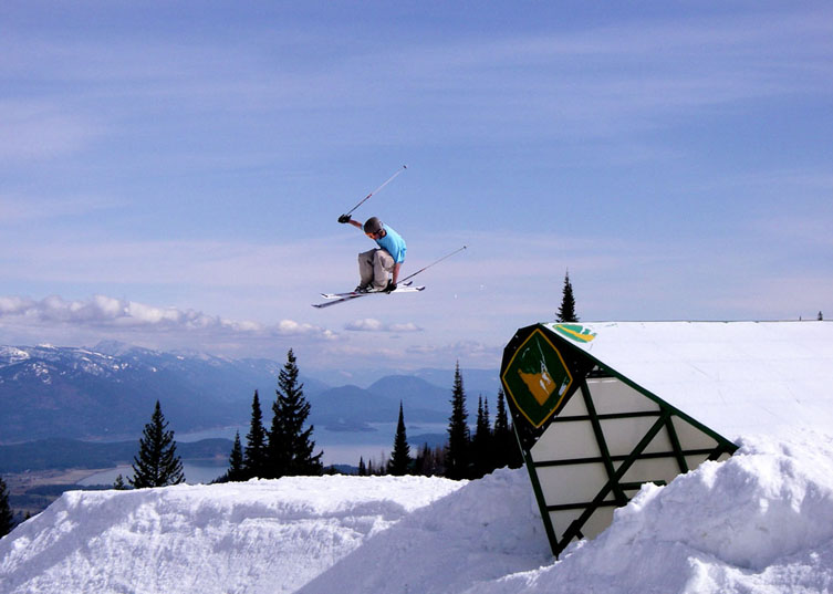 Slanted wall box kicker!!!