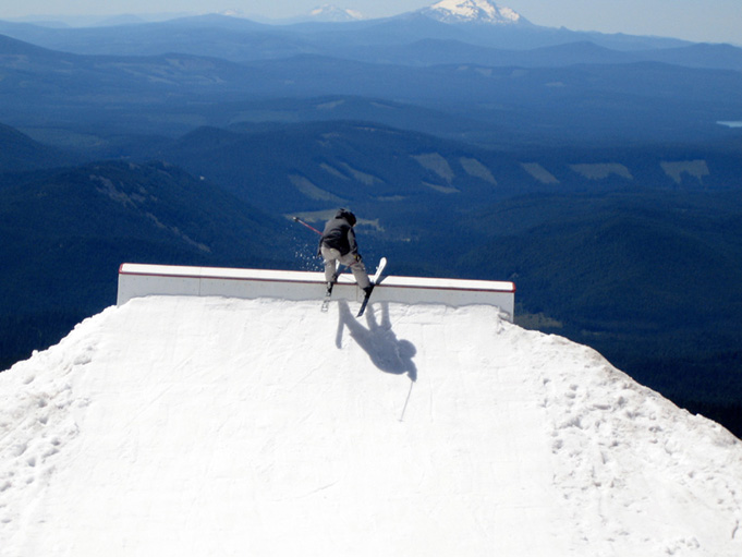 slidin the box/wall at windells