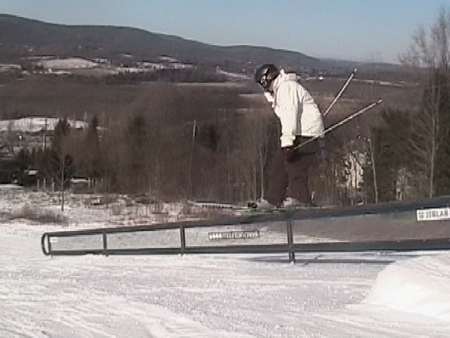 Sliding the curved rail