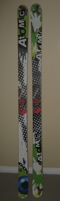 Slightly used Urban Trips Pair 184