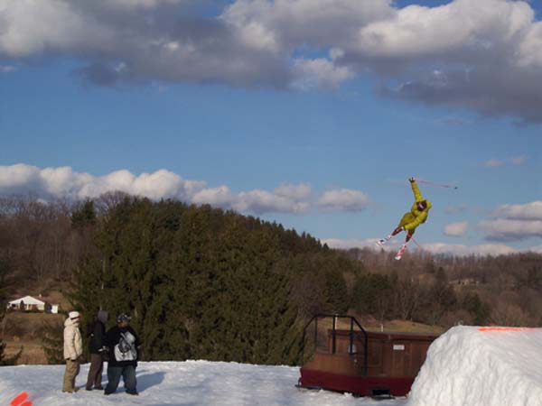 Snowtrails Big air..bigger