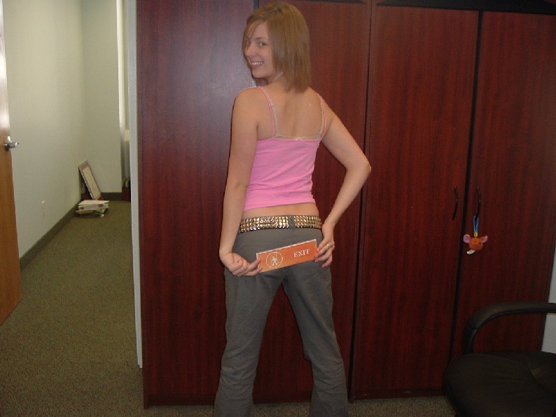 ...some fun in moms office!