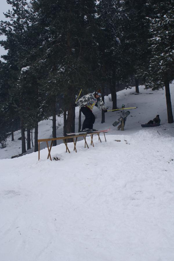 Some grinds over there