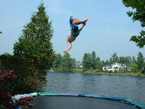 some huge fag doing a dspin