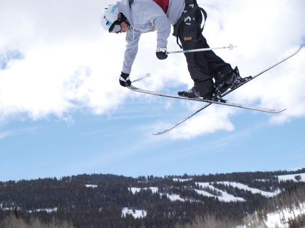 Some nose grabbing at Gail