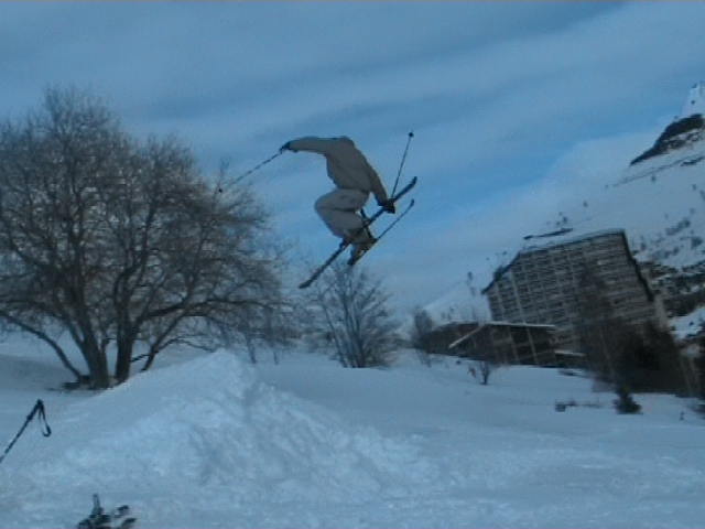 Some spin, off kicker over 2 Alpes